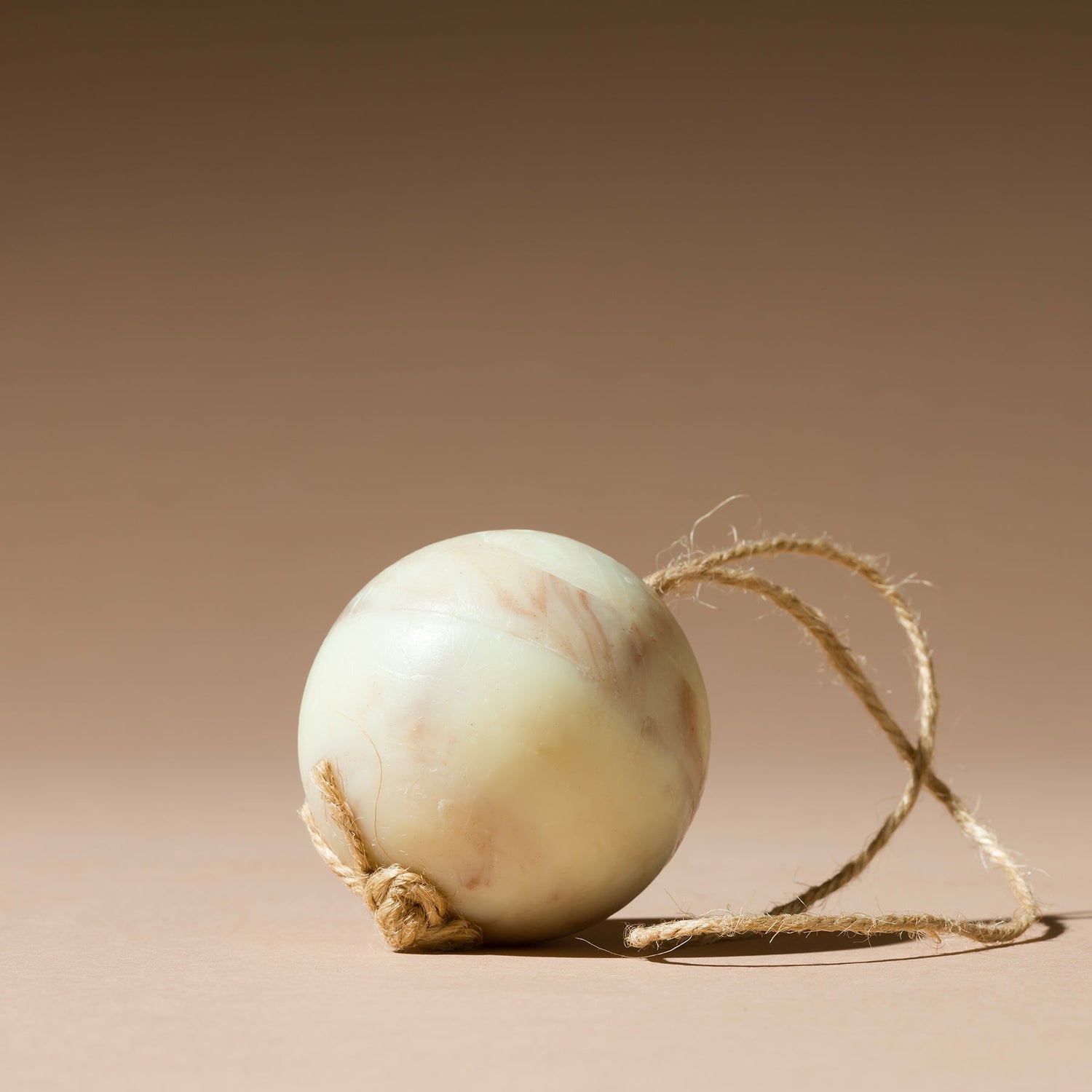ORANGE & GERANIUM (KITCHEN)