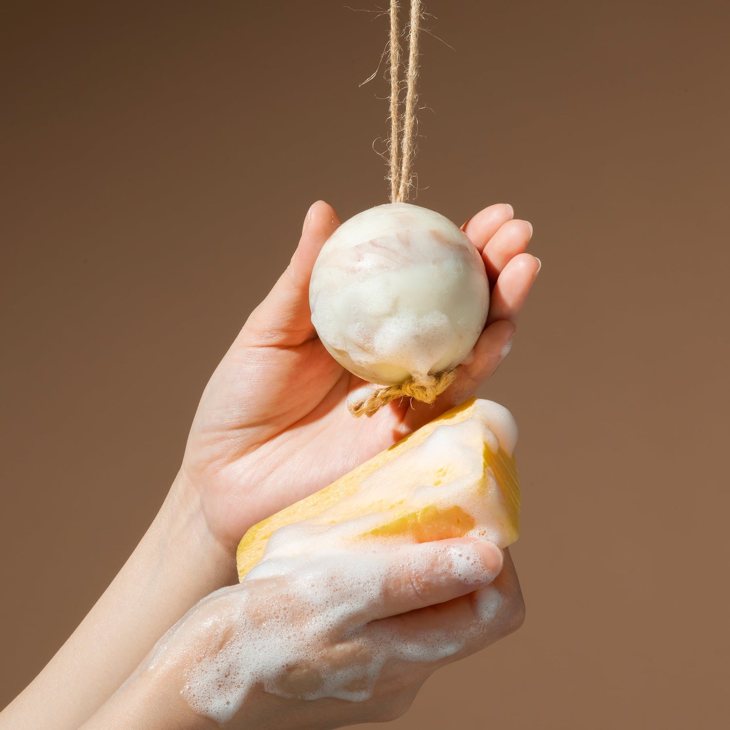 ORANGE & GERANIUM (KITCHEN)
